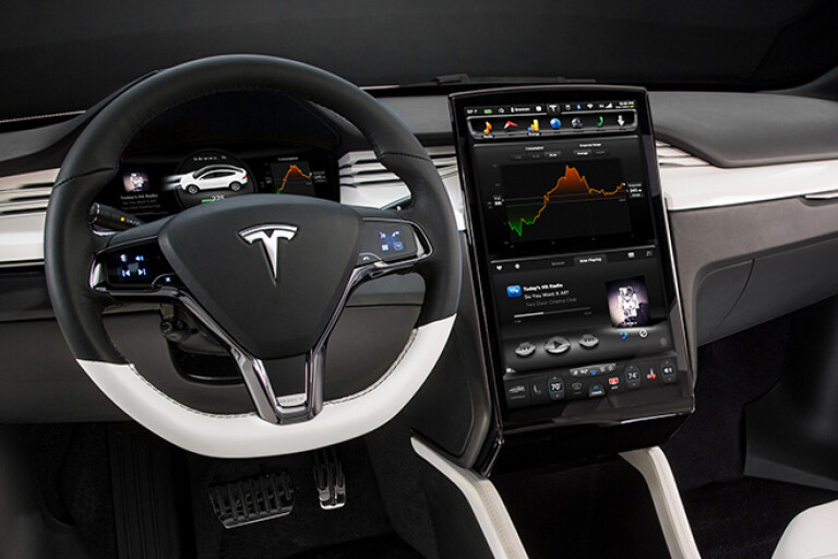 Tesla Dash Touchscreen Jpg