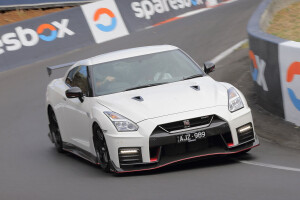 2017 Nissan GT-R Nismo review