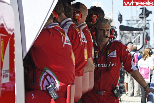 Ferrari -Arrivabene -and -team -2016