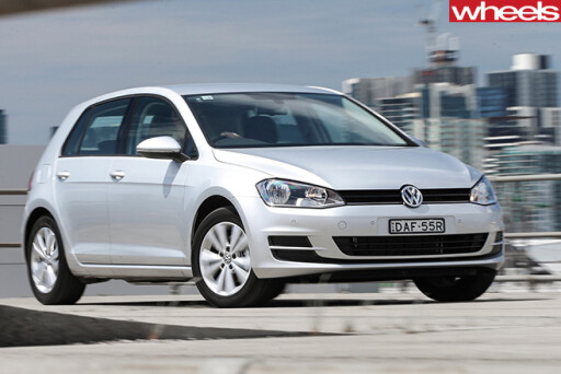 Volkswagen -golf -front -side