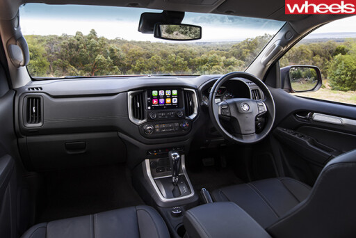Holden -Trailblazer -SUV-interior