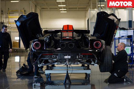 Ford -GT-production -rear
