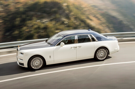 Rolls Royce Phantom side