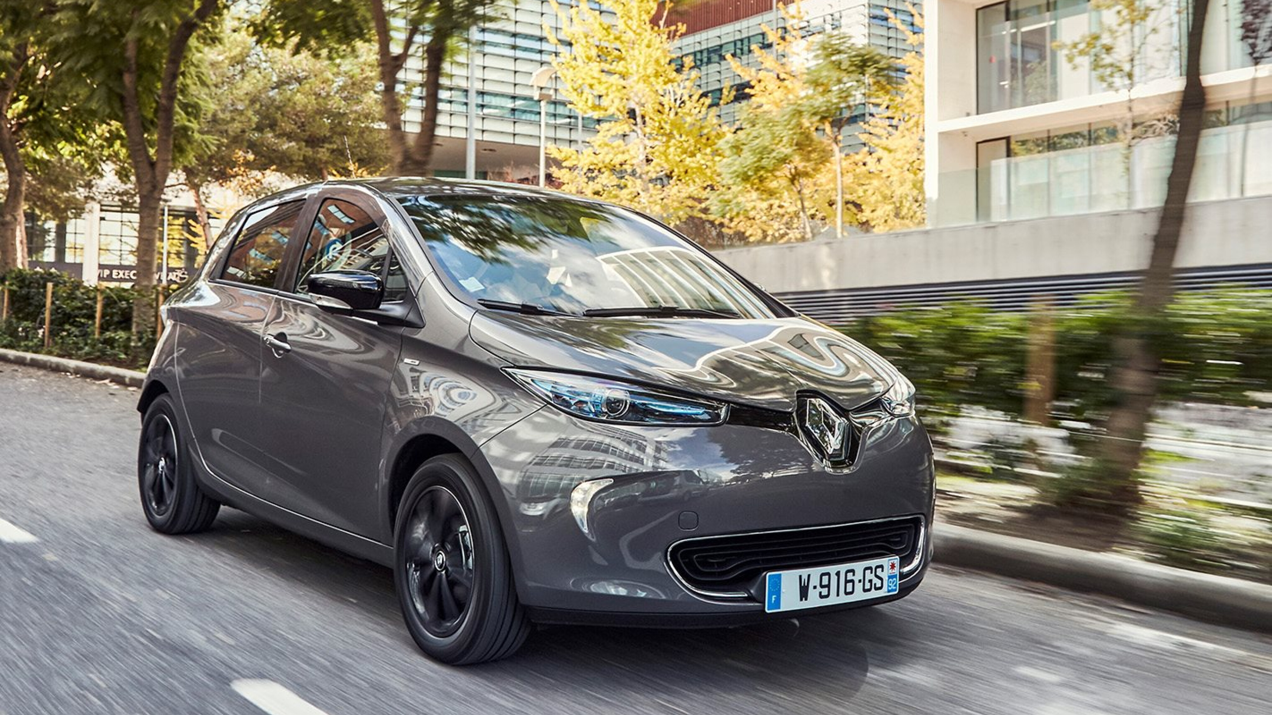 Renault Zoe Review and Buyers Guide