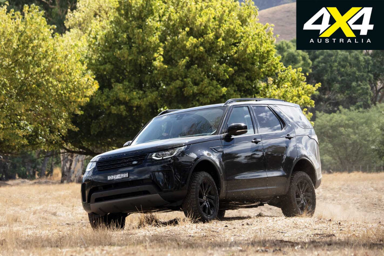 2019 Land Rover Discovery SD4 Blacked Out