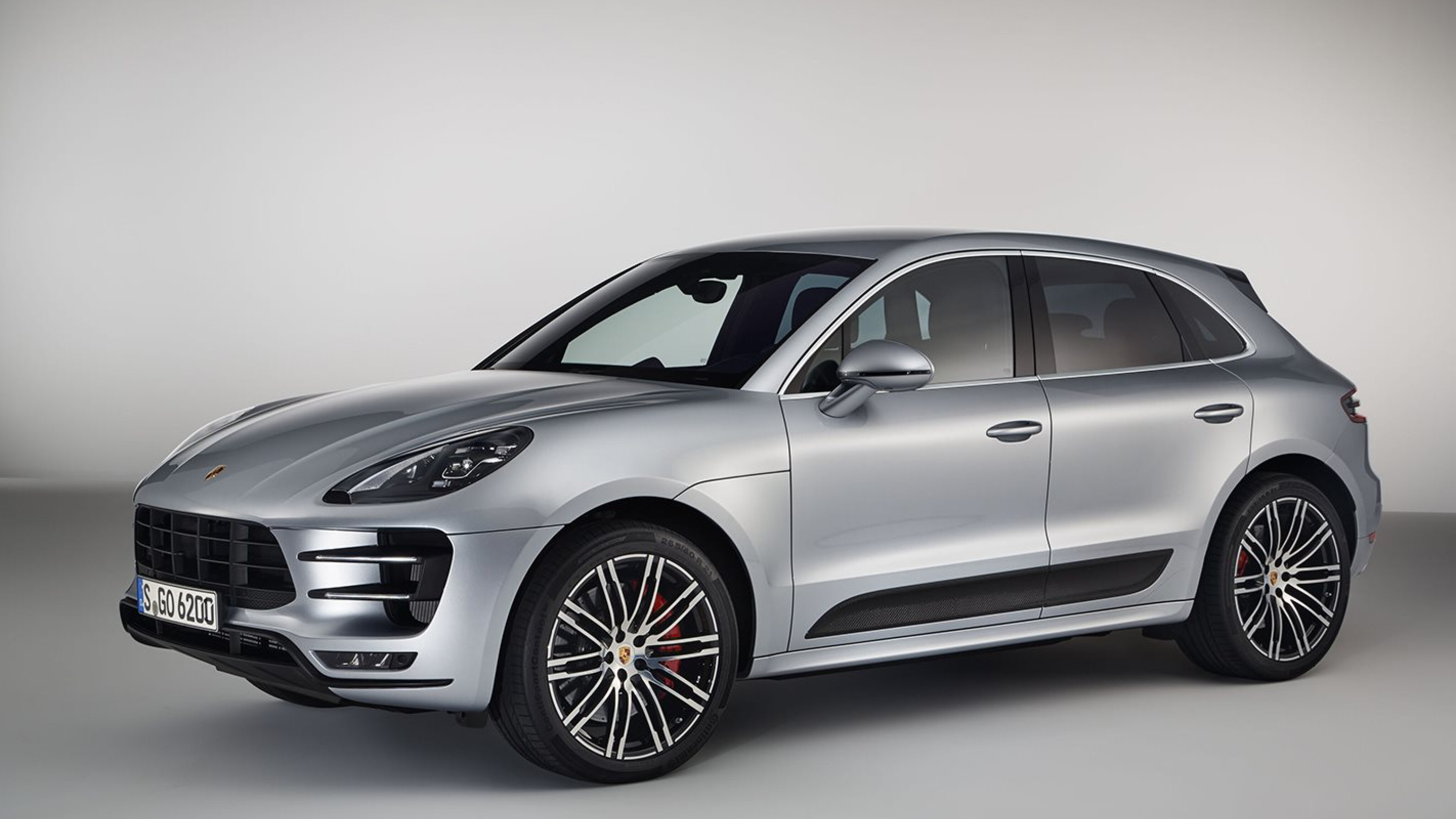 2016 Porsche Macan S 21 911 Turbo Design Wheels Premium Package