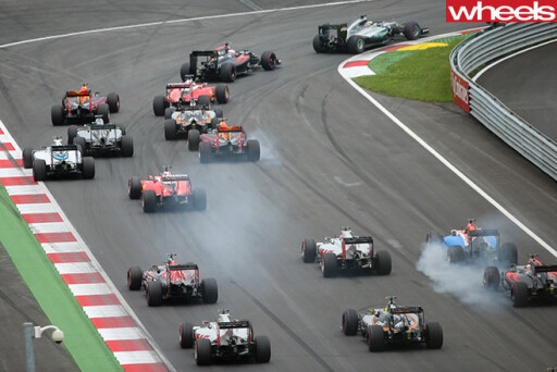 F1-cars -driving -tyres -smoking