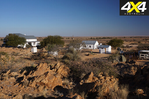 Desert -farmhouses