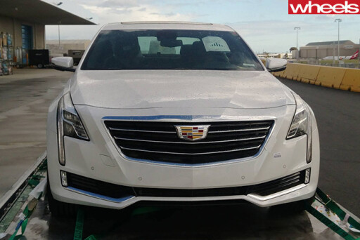 White -Cadillac -CT6-grille