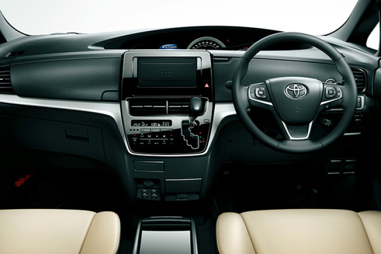 Toyota Tarago interior