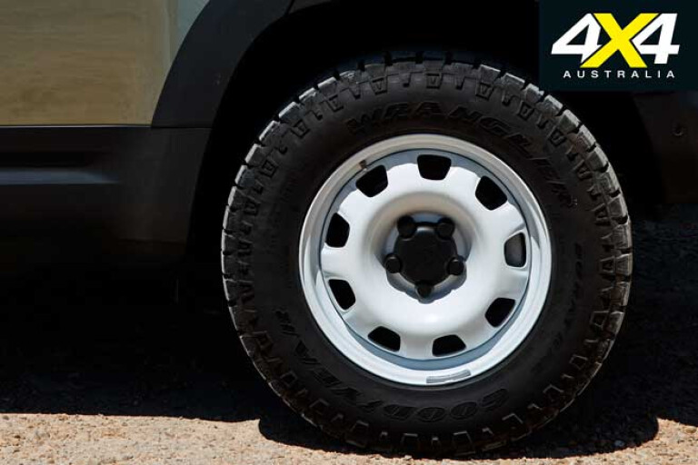 2020 Land Rover Defender Wheel Option Jpg