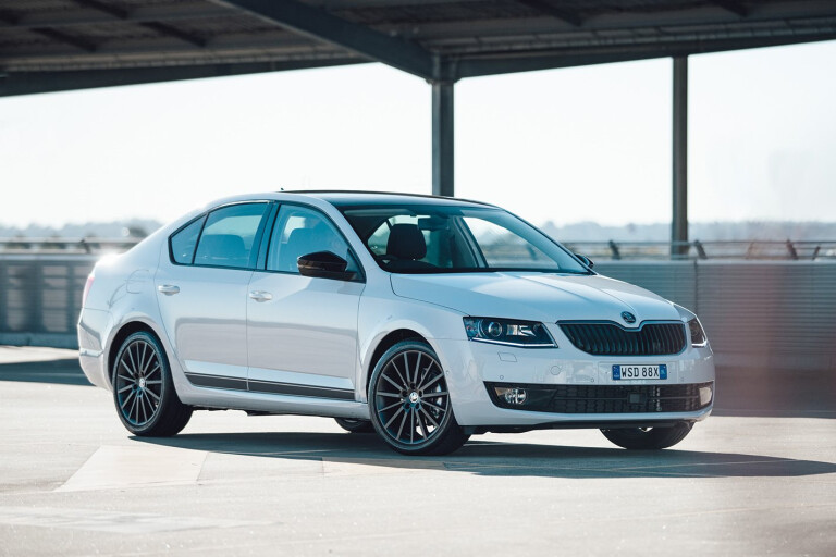 Honda Civic VTi-S and Skoda Octavia Ambition – which is less costly to run?