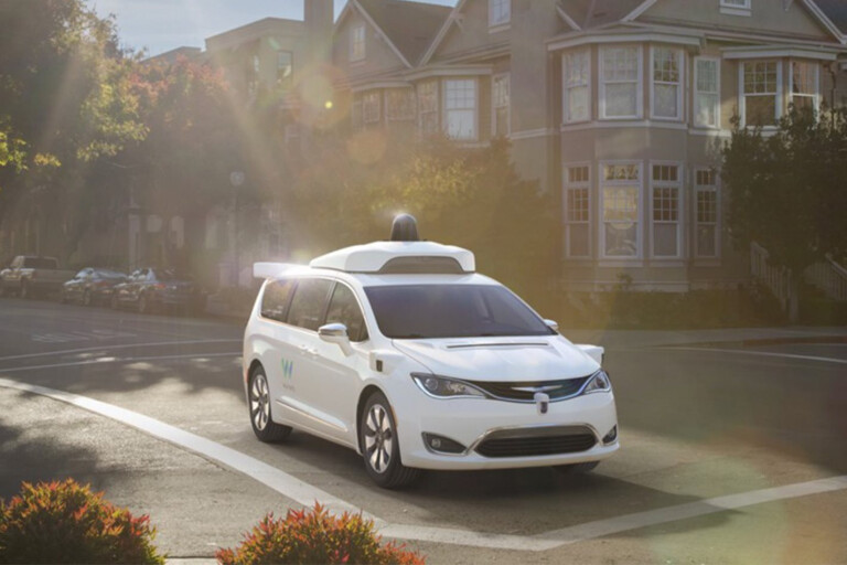 Google self-driving cars gets passengers