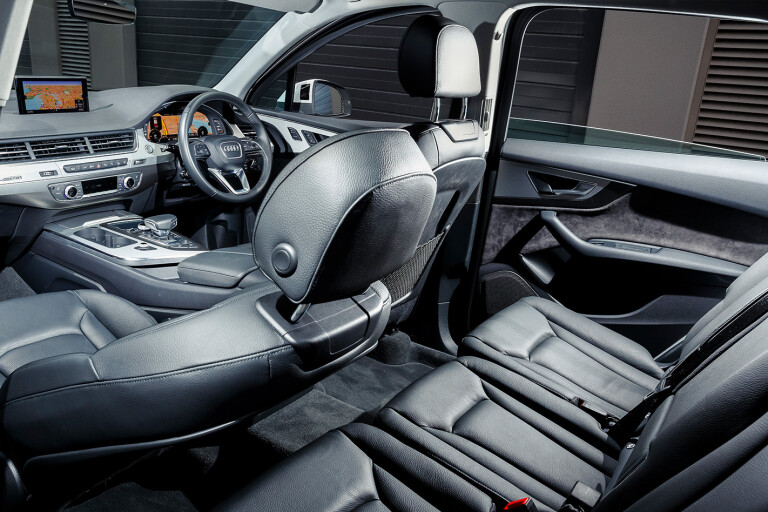 Audi E Tron Inside Jpg