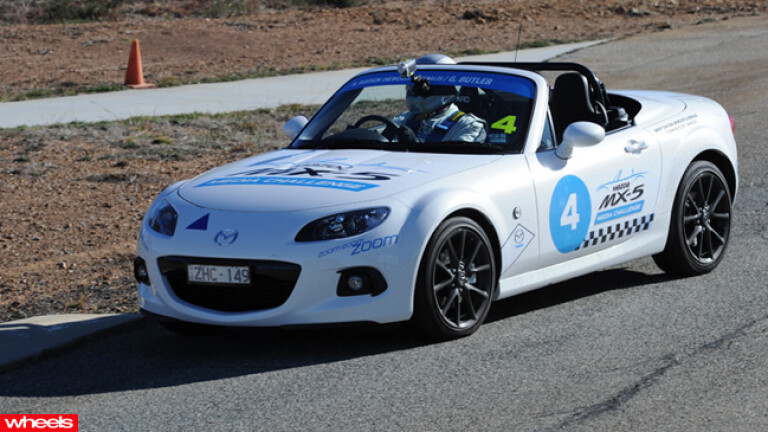 Mazda MX-5s roadster, australia vs russia, media challenge, Canberra, result, 2013, journalists, video, pictures