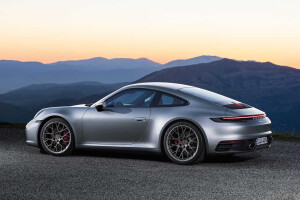All-new 2019 Porsche 992 911 Carrera S and 4S revealed