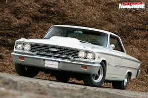 ford galaxie front nw