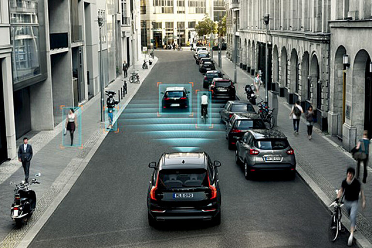 Volvo scanning road hazards