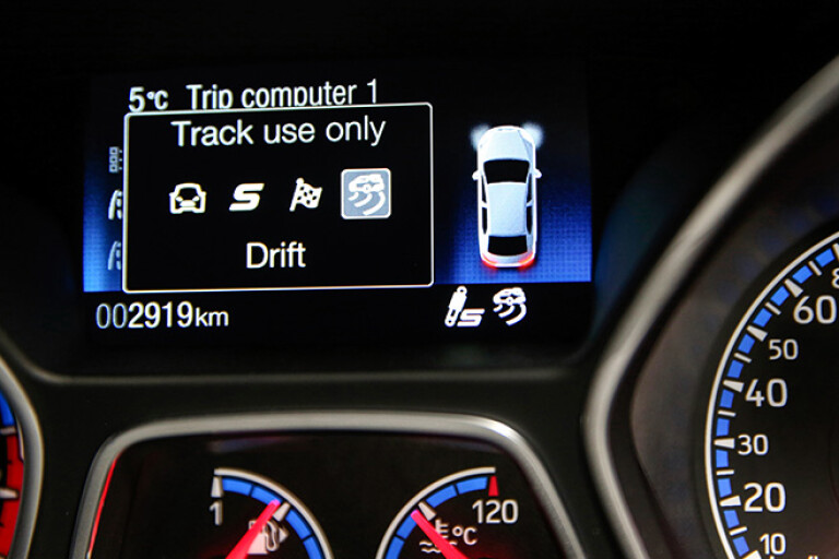 Ford Focus RS drift mode