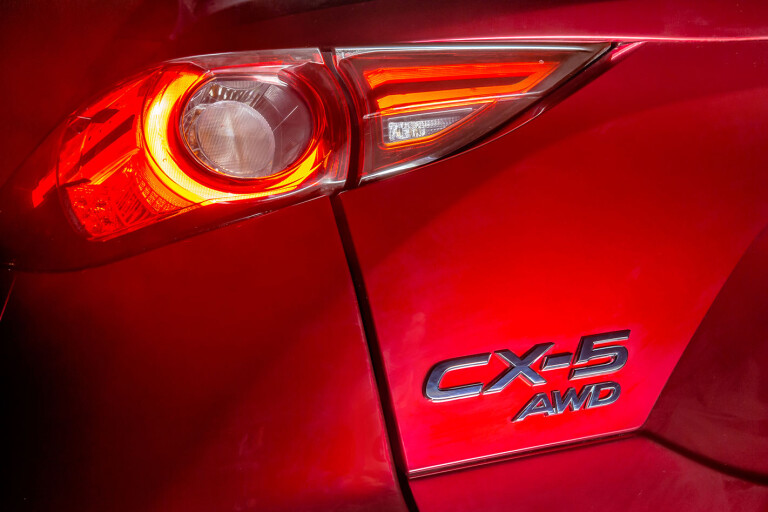 2017 Mazda CX 5 Badge Jpg