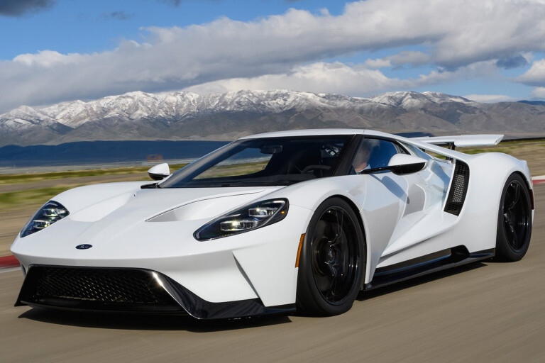 2017 Ford GT white main