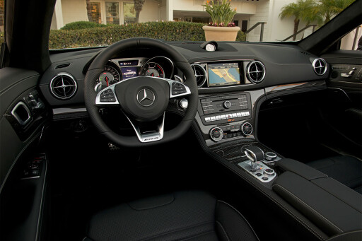 Mercedes -AMG-SL63-review -interior