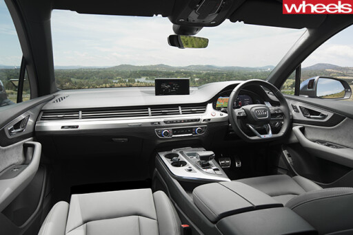 2017-Audi -SQ7-interior