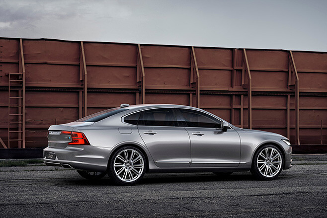 2016 Volvo S90 Inscription AWD Quick Review