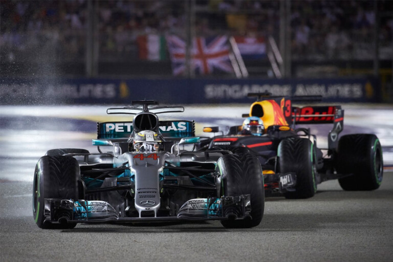 Hamilton scores stunning win in 2017 Singapore Grand Prix Ricciardo second
