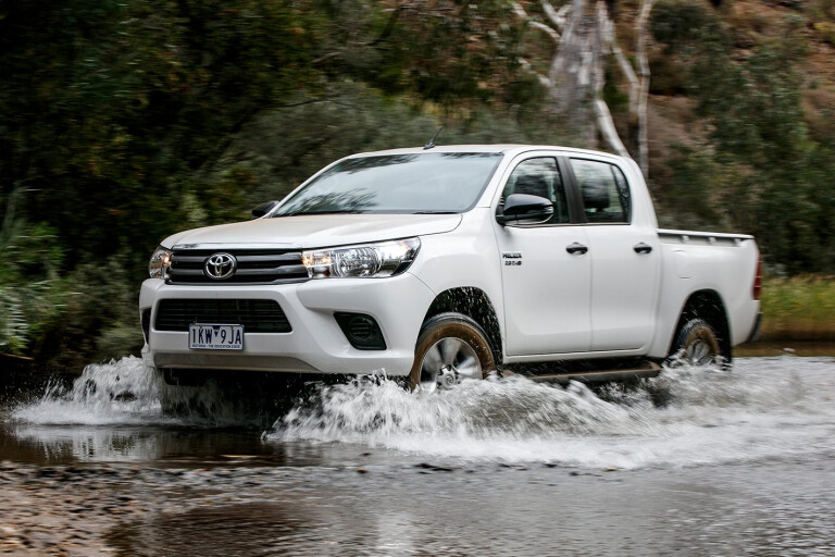 Toyota Hilux Splash Jpg