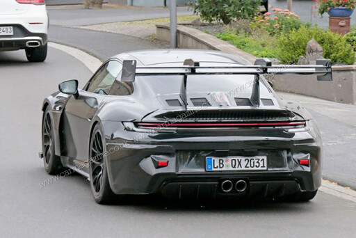 2021-Porsche-911-GT3-RS-rear