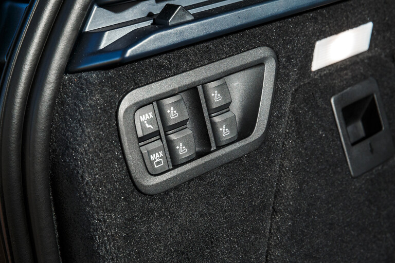 2019 Bmw X 7 30 D Review Interior Seatswitches Jpg