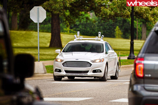 Ford -Fusion -autonomous -vehicle -driving