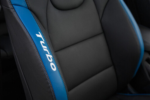 Hyundai Veloster SR Turbo Interior Seat