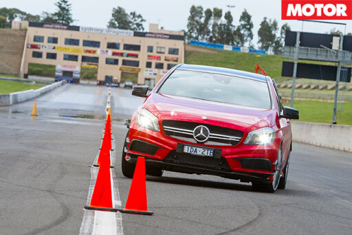 Mercedes -Benz -A45-AMG-Slalom _end