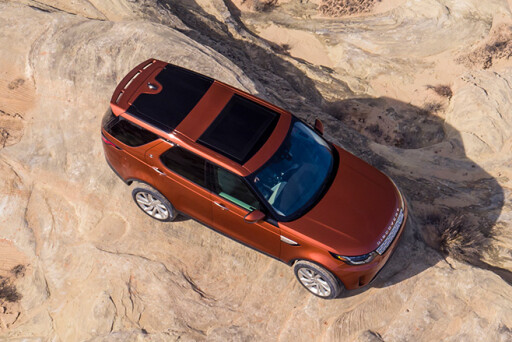2017 Land Rover Discovery top view