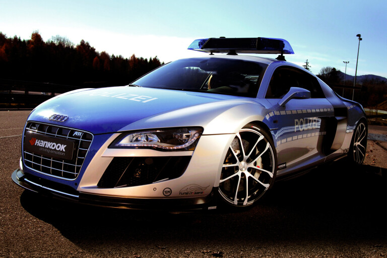 Audi R8 police