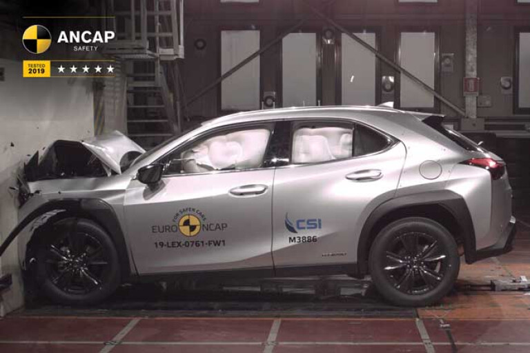 Lexus UX SUV Crash Test Jpg