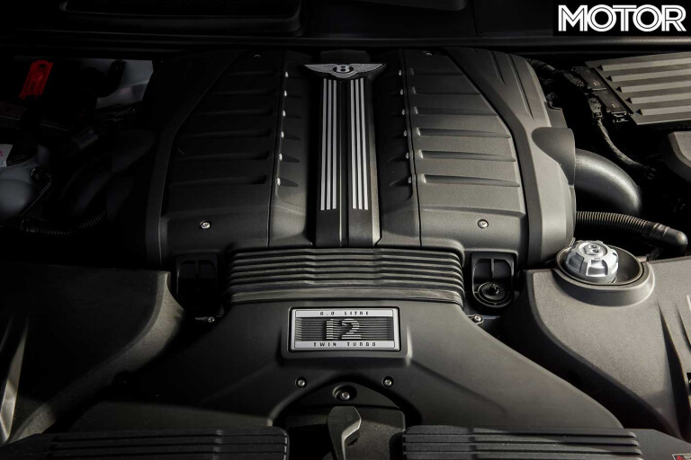 Bentley Bentayga Speed engine