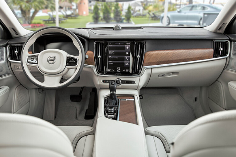 Volvo S90 interior