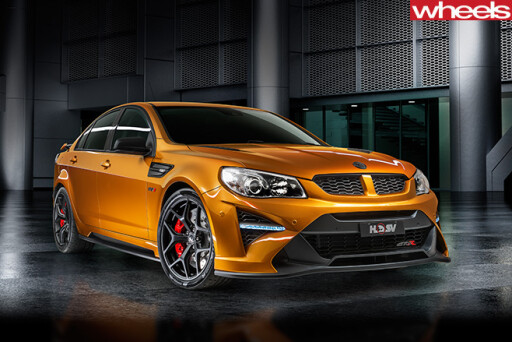HSV-GTS-R-front -side