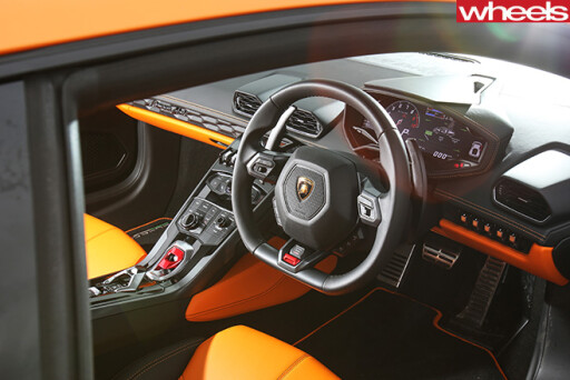 Lamborghini -Huracan -interior