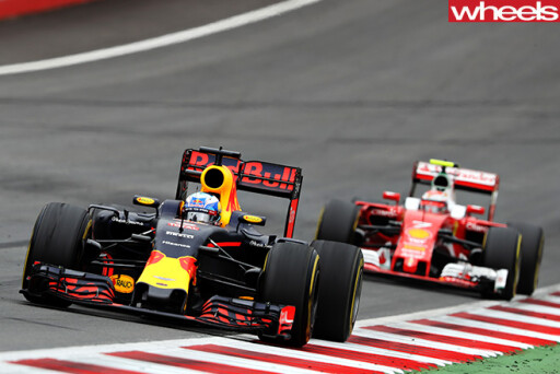 Red -Bull -vs -Ferrari -F1-circuit