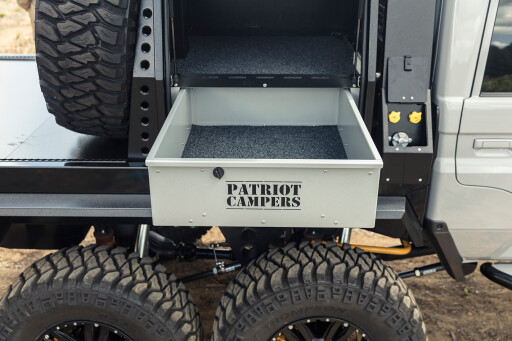 Patriot-Campers-6x6-Toyota-LC79 storage