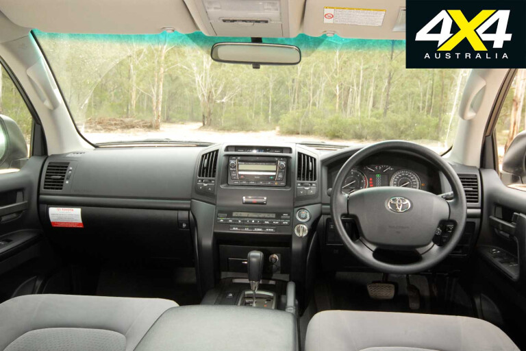 2009 Toyota Land Cruiser Interior Jpg