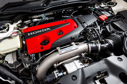 2017-Honda-Civic-Type-R-engine.jpg