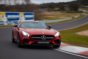 2015 Mercedes-AMG GT S review