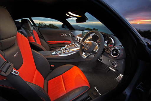 Mercedes -gt -s -road -test -embed -interior2