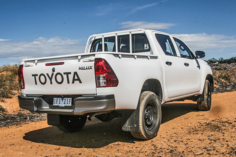 Toyota HiLux 4x4 Workmate side rear