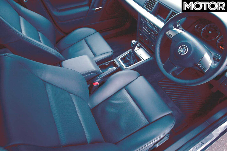 2003 Holden Vectra CD Xi Interior Dashboard Jpg
